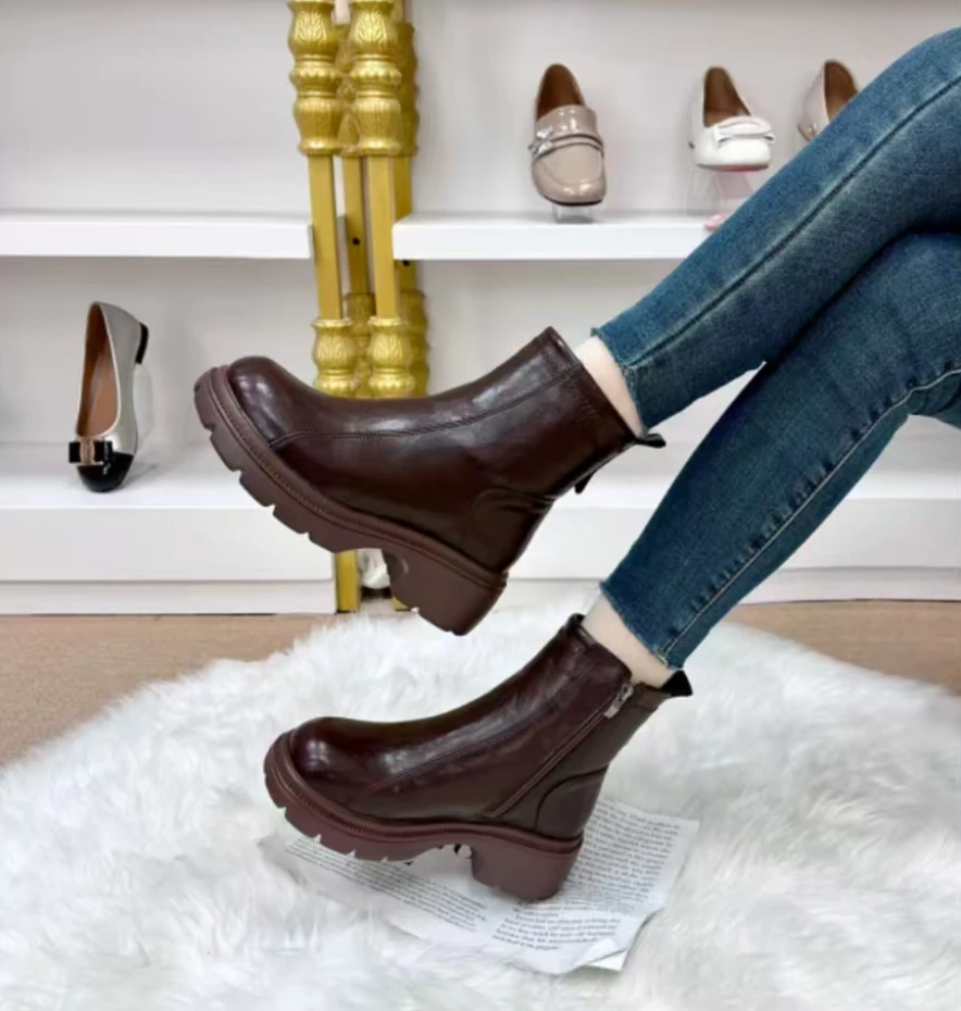 中跟轻职风短靴秋冬靴子英伦风2697-A120***