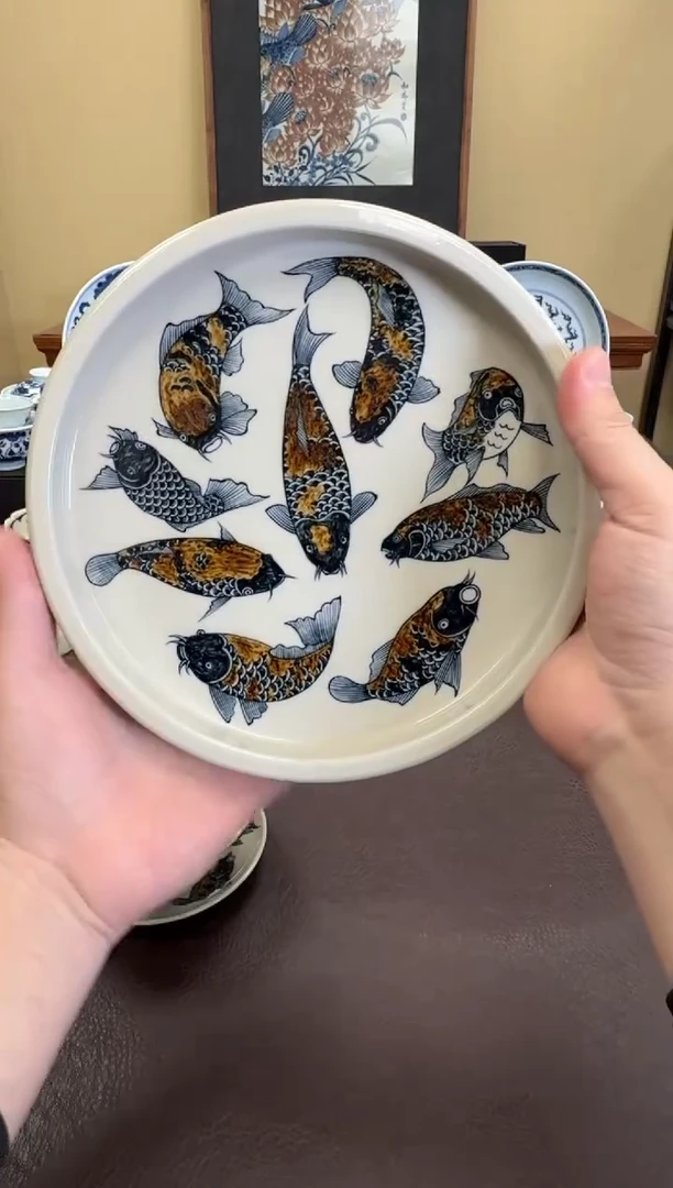 二号釉九鲤图壶承