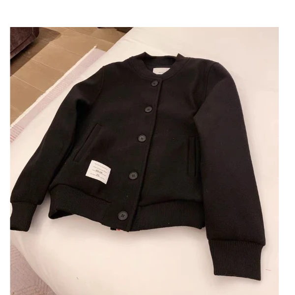 【宠粉浮力】秋冬季法式学院风条纹棒球服夹克外套女 A666