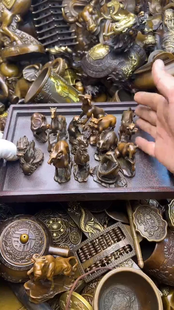精美铜器，点击下单