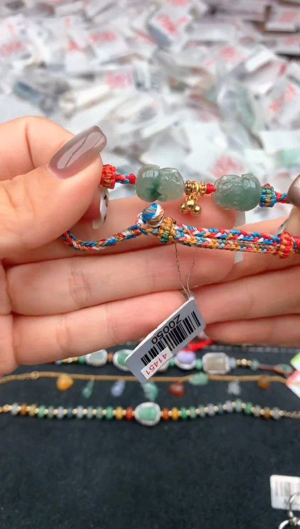 未镶嵌挂件翡翠一