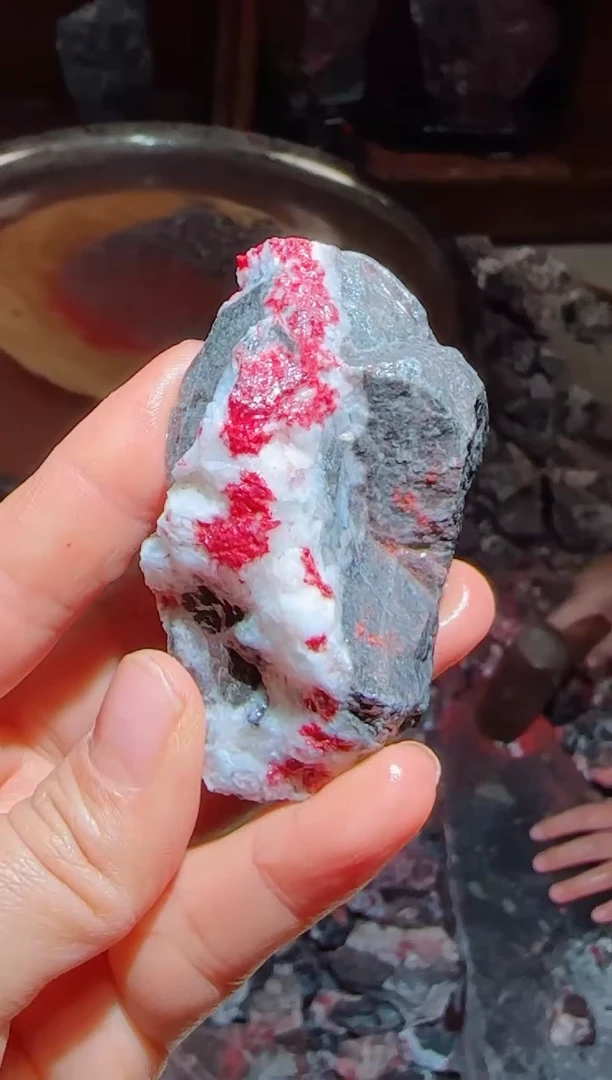 天然辰砂朱砂毛料55