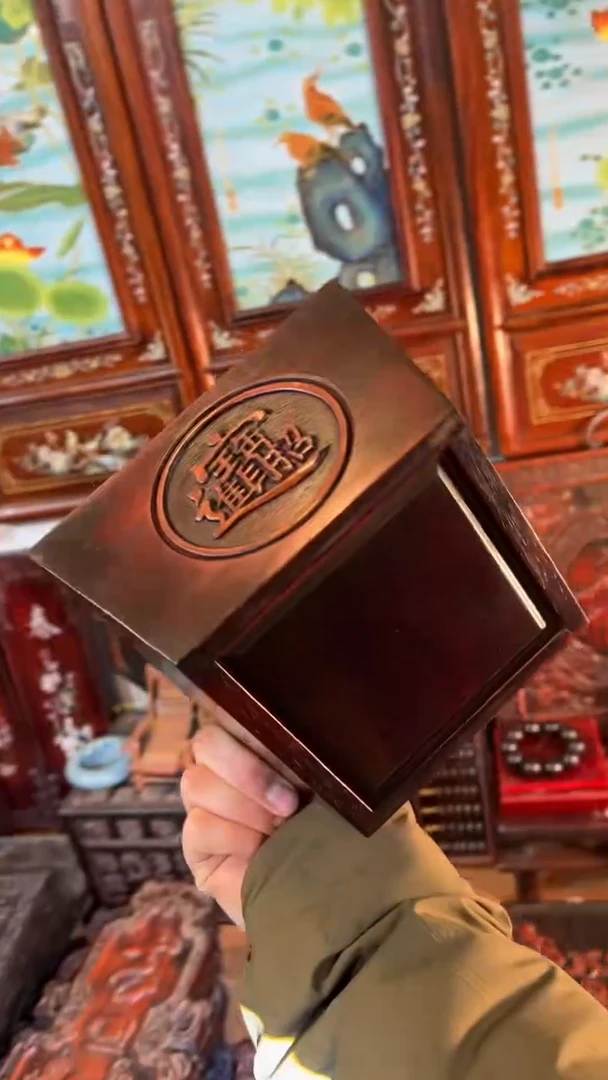 非洲紫檀（红花梨）斗升17x17cm摆件