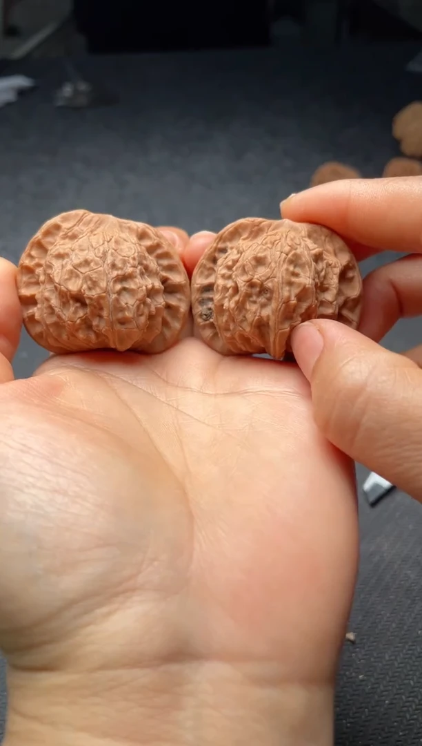 把件文玩核桃w206  平顶    44尺