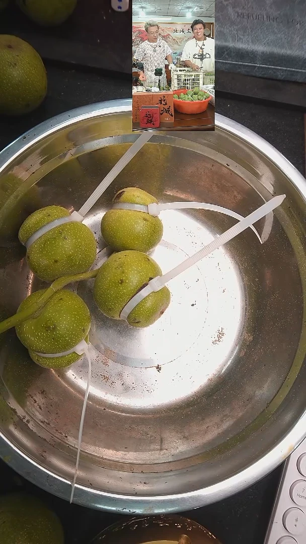 文玩核桃把件青皮 葫芦4个（售出不退不换）