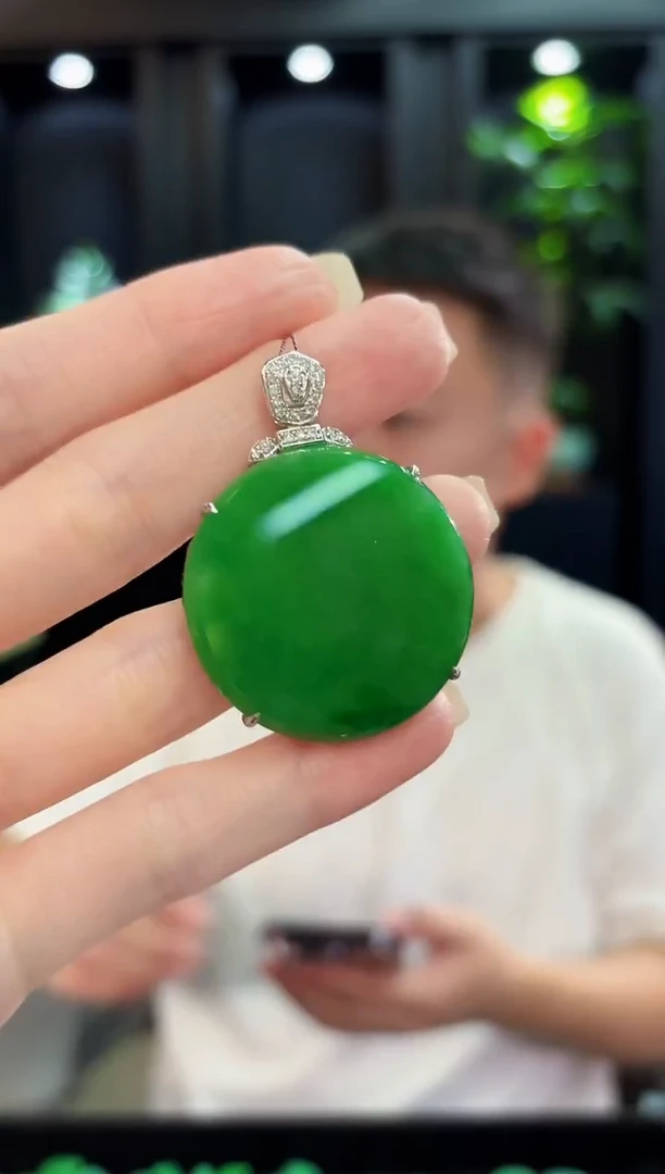 吊坠(不含链)18K金镶嵌翡翠 缅料A货/支持复检/一件