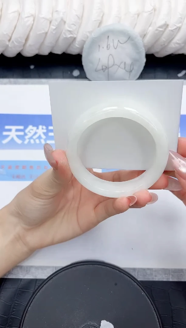 未镶嵌手镯和田玉212-54