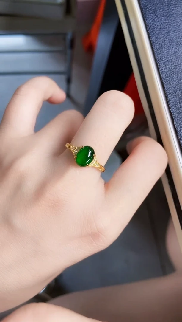 翡翠戒指银S925镶嵌654898