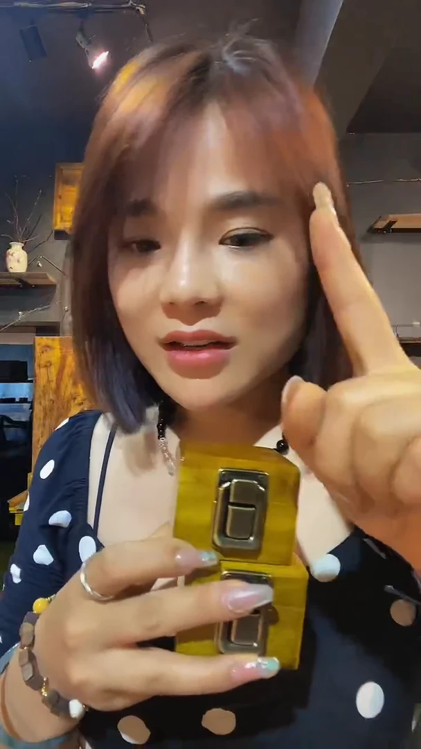 木金丝楠木制品戒指盒一个