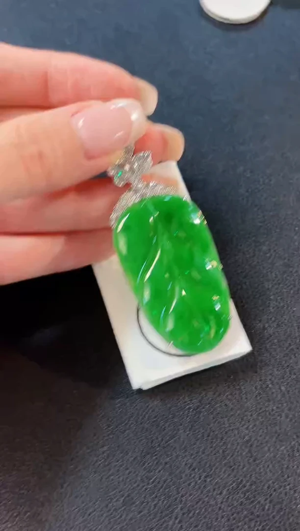 翡翠18K金镶嵌颈饰 缅料A货/支持复检/一件