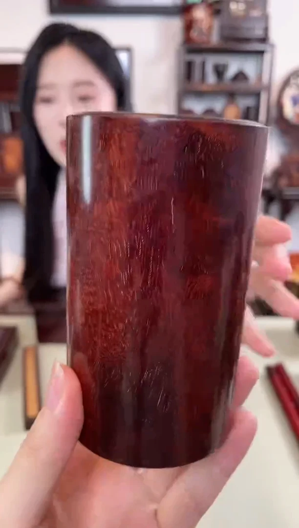 紫檀木类成套家具爆星笔筒