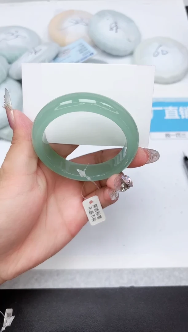 石英质玉手镯未镶嵌330-54.8