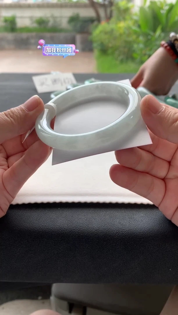 翡翠手镯未镶嵌54.4圆条A9636买断