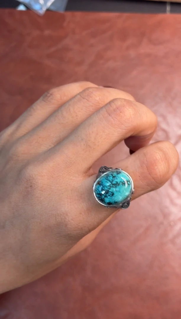 银S925镶嵌绿松石戒指噶玛珠宝湖北原矿绿松银S925