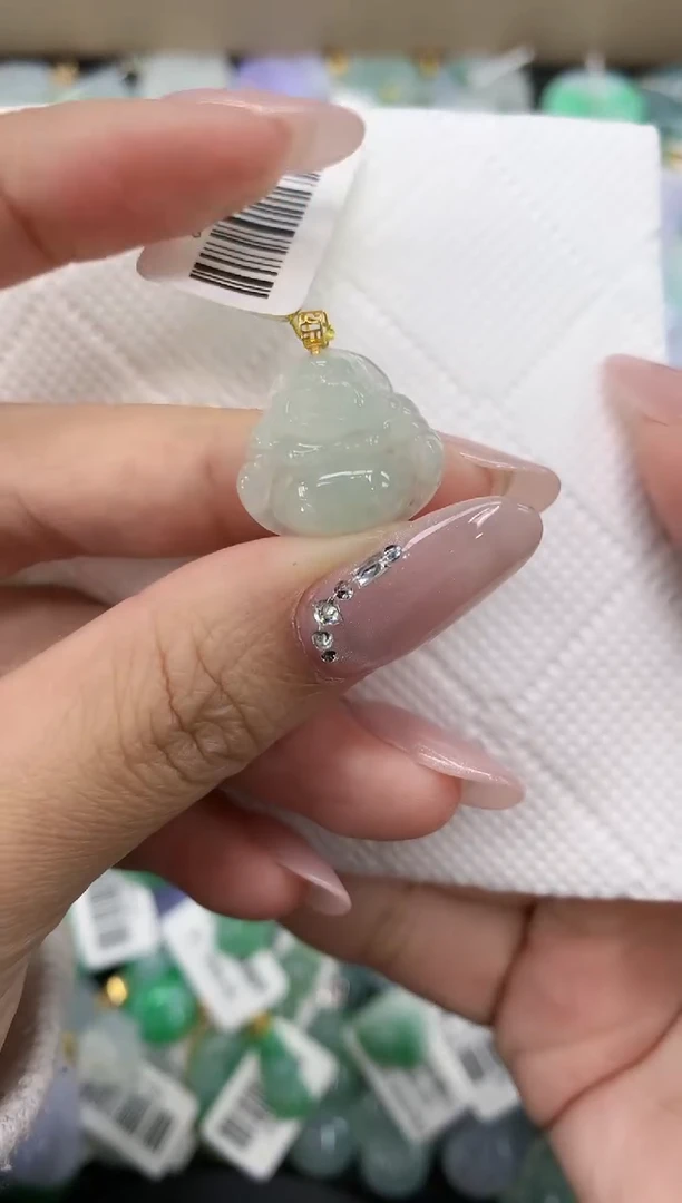 颈饰18K金镶嵌翡翠a货百元一下同包裹多件发出的只收取一单运费