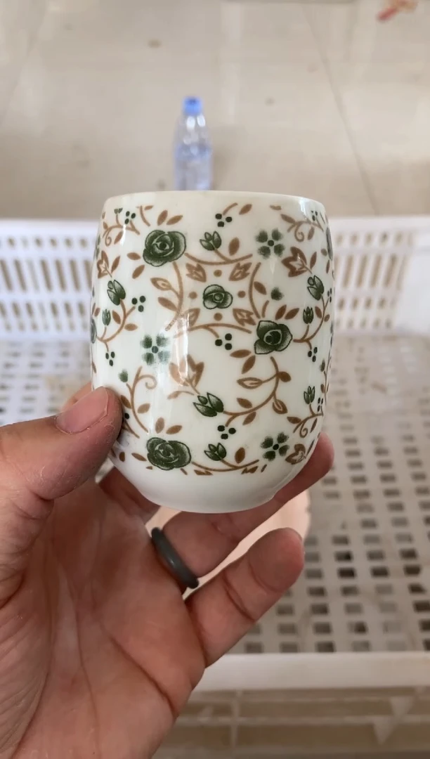 杯无运费险有瑕疵的摄影的产品有使用过的痕迹有点脏介意勿拍