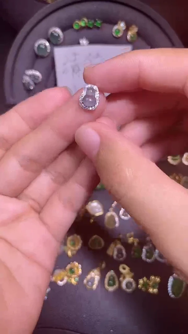 吊坠(不含链)银S925镶嵌翡翠1