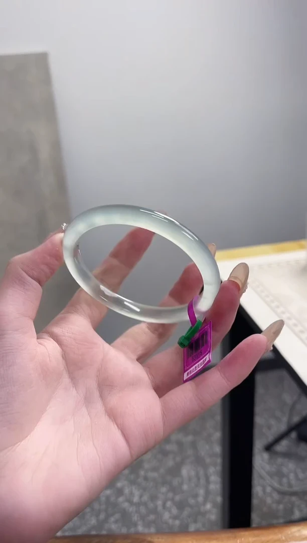 【闪购商品】玛瑙/玉髓手镯未镶嵌61圈 需要包容窄条