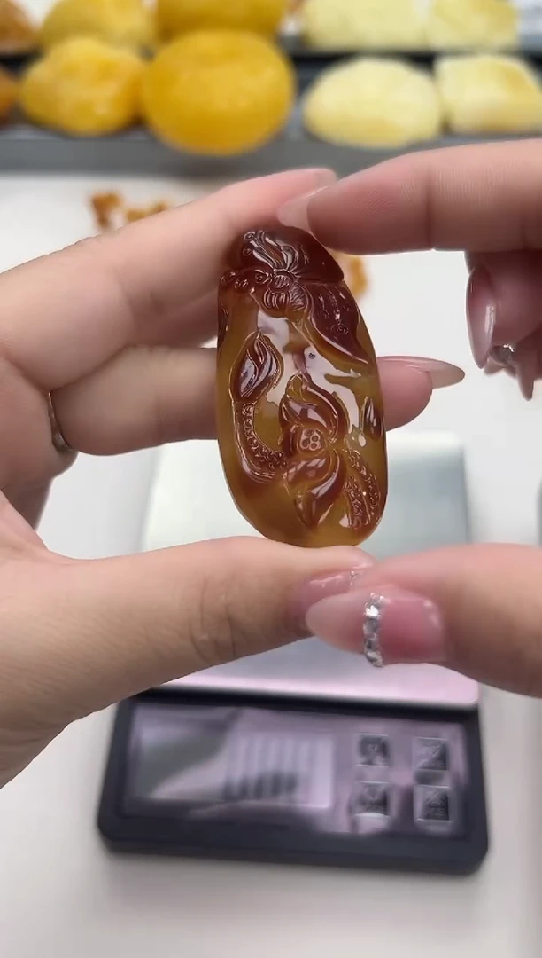 裸石琥珀未镶嵌天然琥珀蜜蜡吊坠