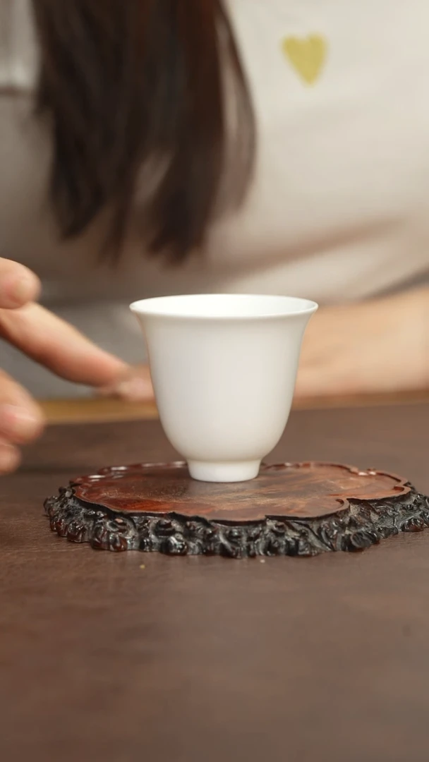 景德镇白胎闻香杯