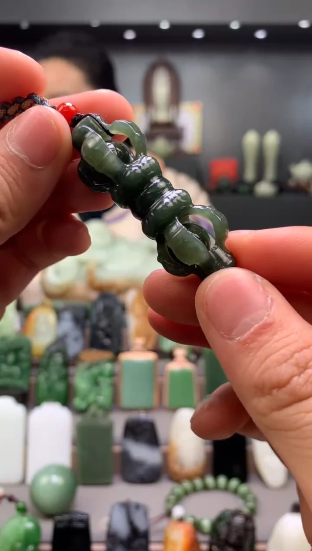 【闪购商品】和田玉吊坠未镶嵌吊坠（多样性发货）