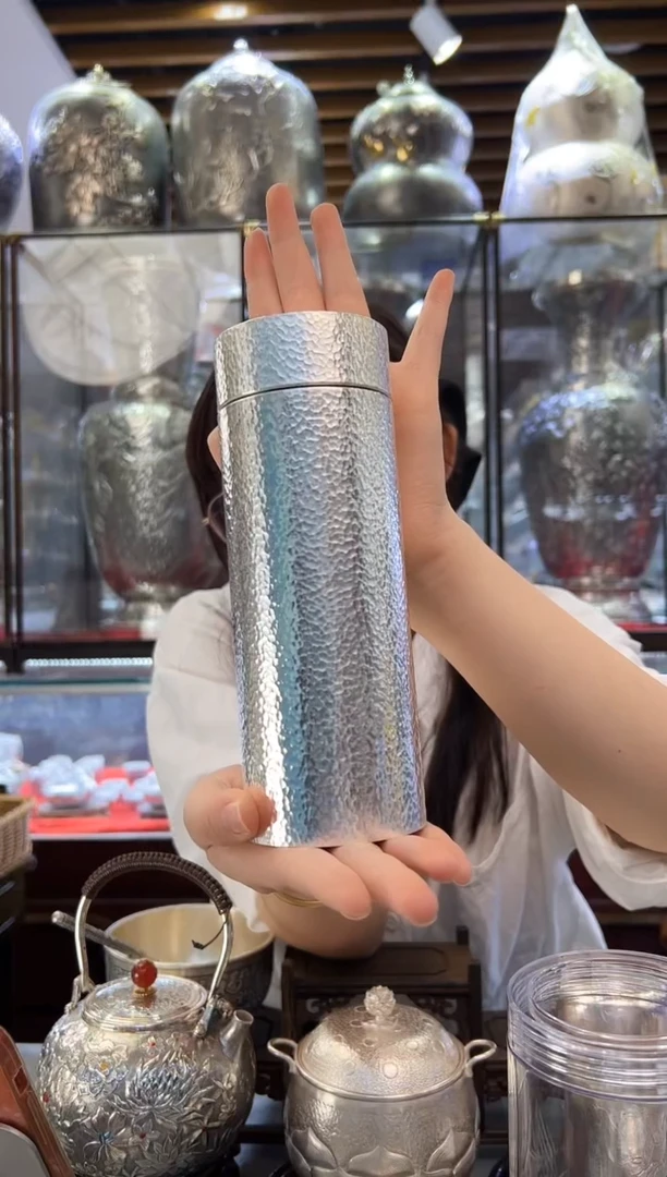 999 锤纹内外银杯 108克