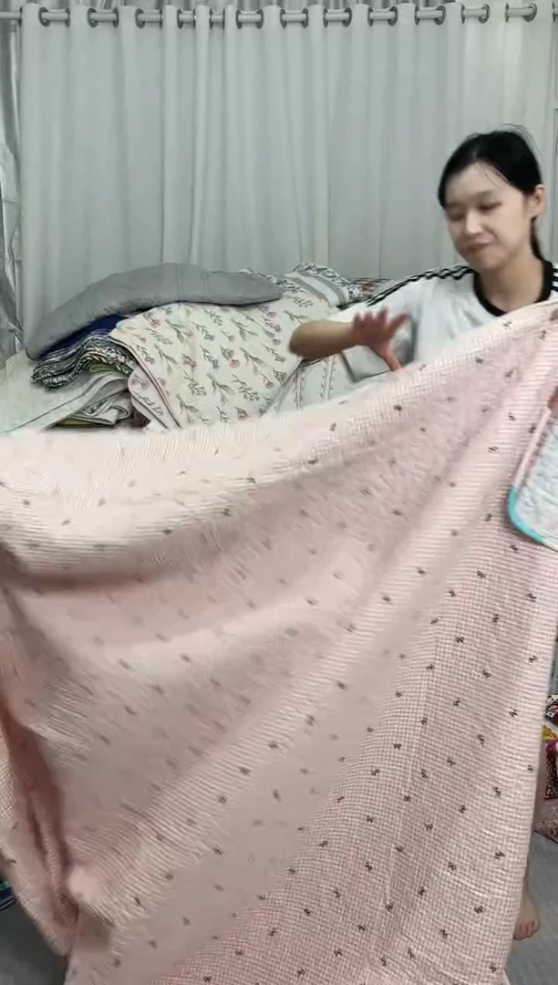 棉180*200粉色蝴蝶结