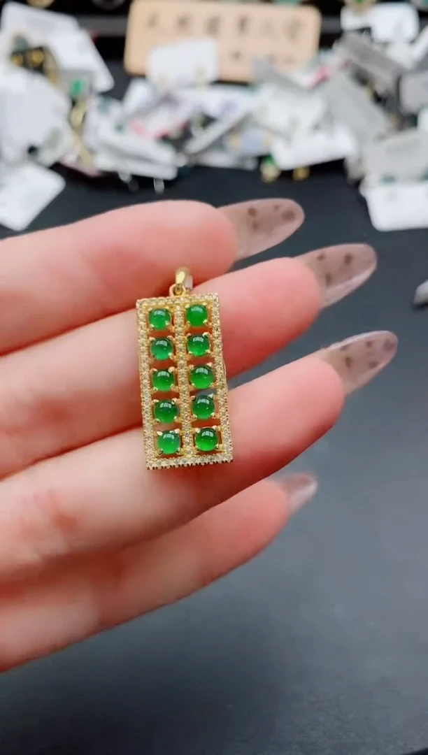 吊坠(赠链)银S925镶嵌翡翠1