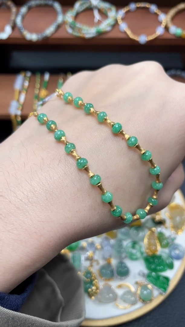 【闪购商品】翡翠套链18K金镶嵌一个   JK686