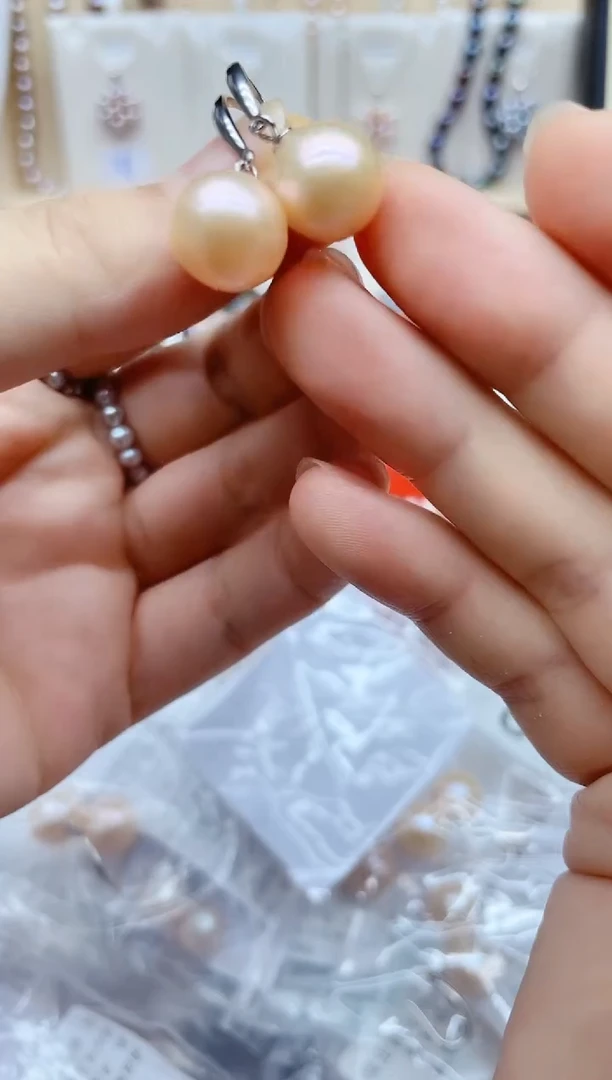 银S925镶嵌耳饰淡水珍珠耳钉多样性发其一