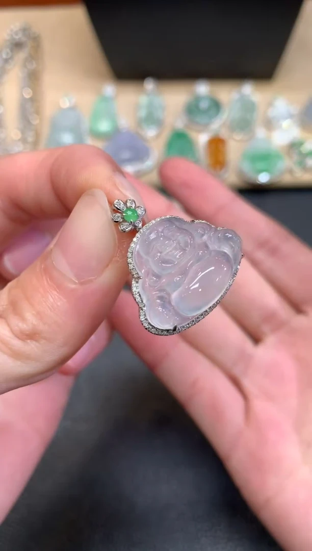 【闪购商品】翡翠颈饰18K金镶嵌佛公【无服务费】排队