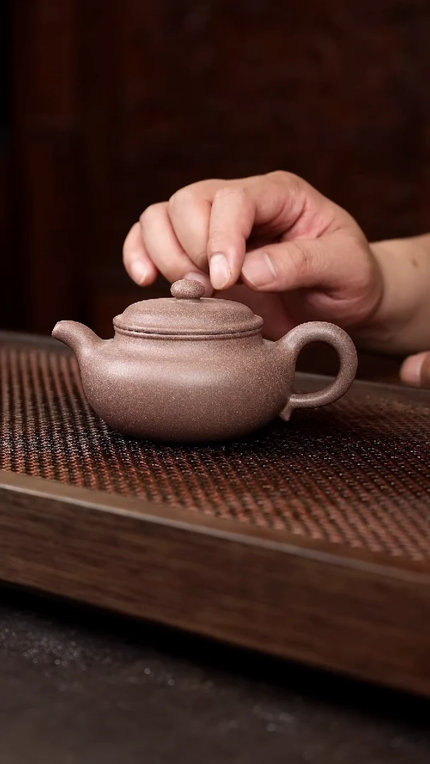 茶壶紫砂桃花泥仿古