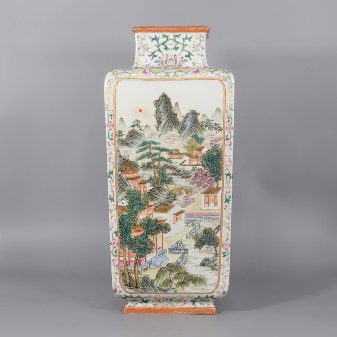 粉彩开窗山水纹四方赏瓶   H412-149