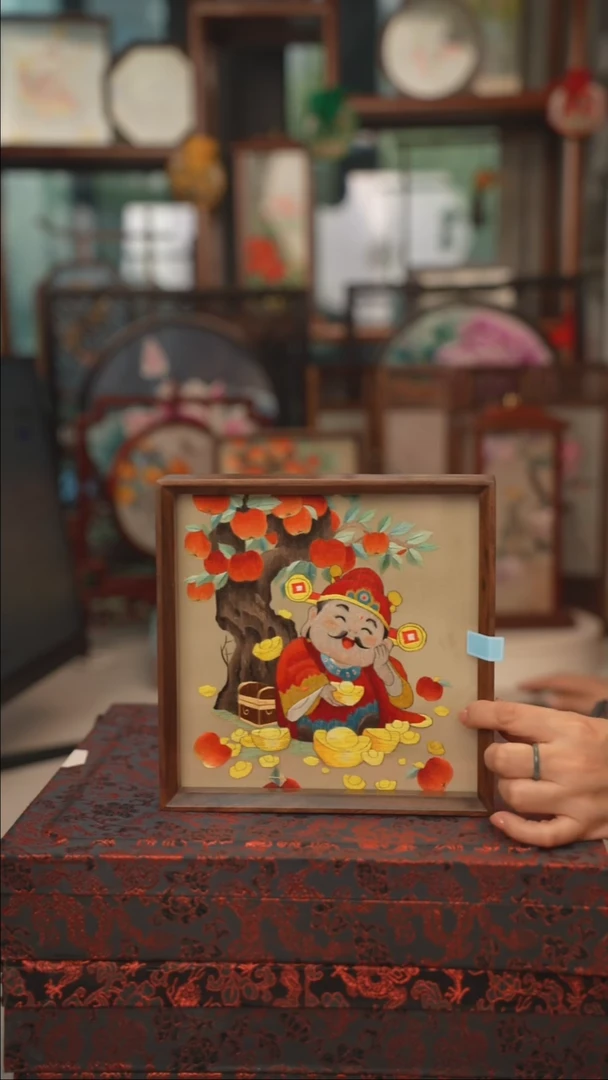 扇子苏绣双面绣八角台屏胡桃木框大号20CM