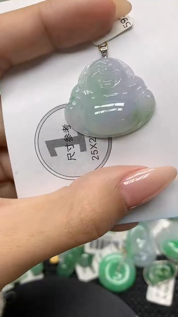 颈饰18K金镶嵌翡翠11111111111