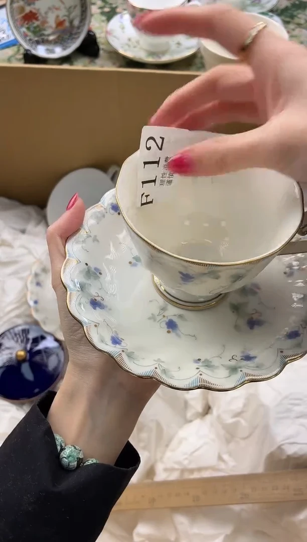 瓷片J****y       F112