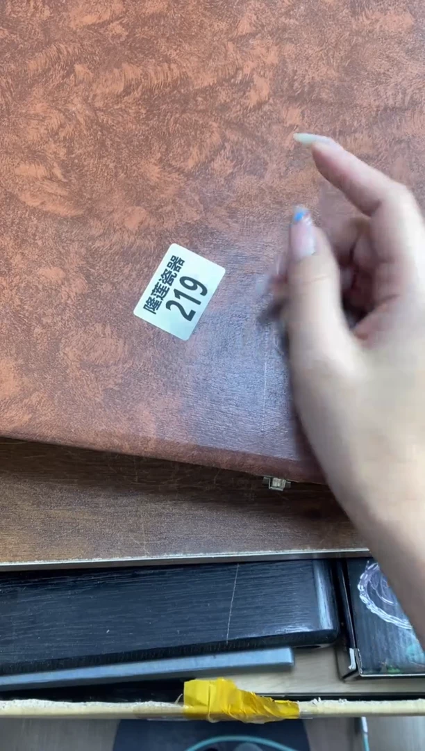 【闪购商品】瓷片隆莲瓷器欢迎大家