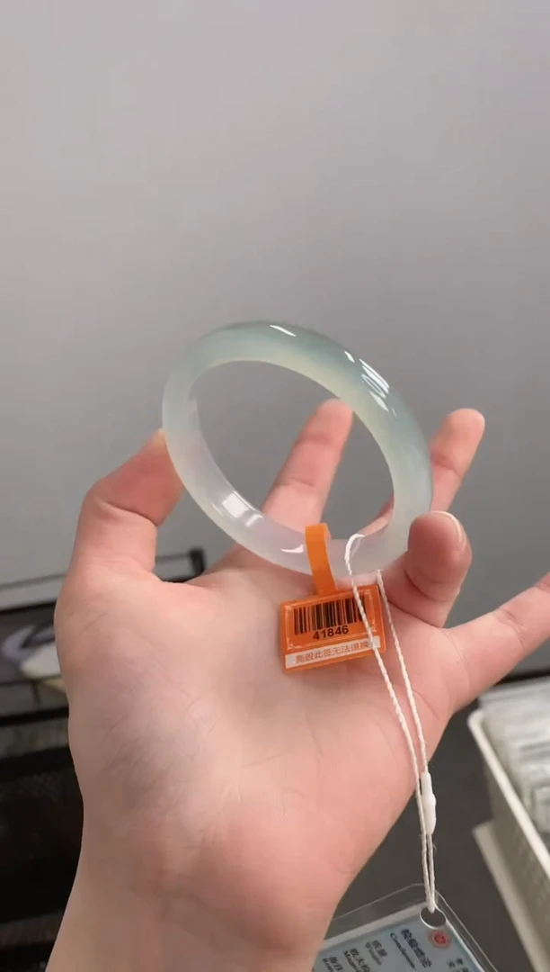 【闪购商品】玛瑙/玉髓手镯未镶嵌56圈