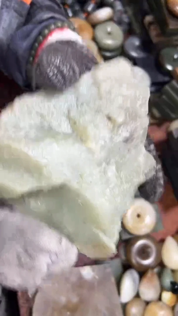 未镶嵌和田玉珠宝半成品1