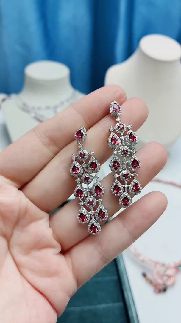 银S925镶嵌耳饰石榴石1110ZB782产品一个（多样性）