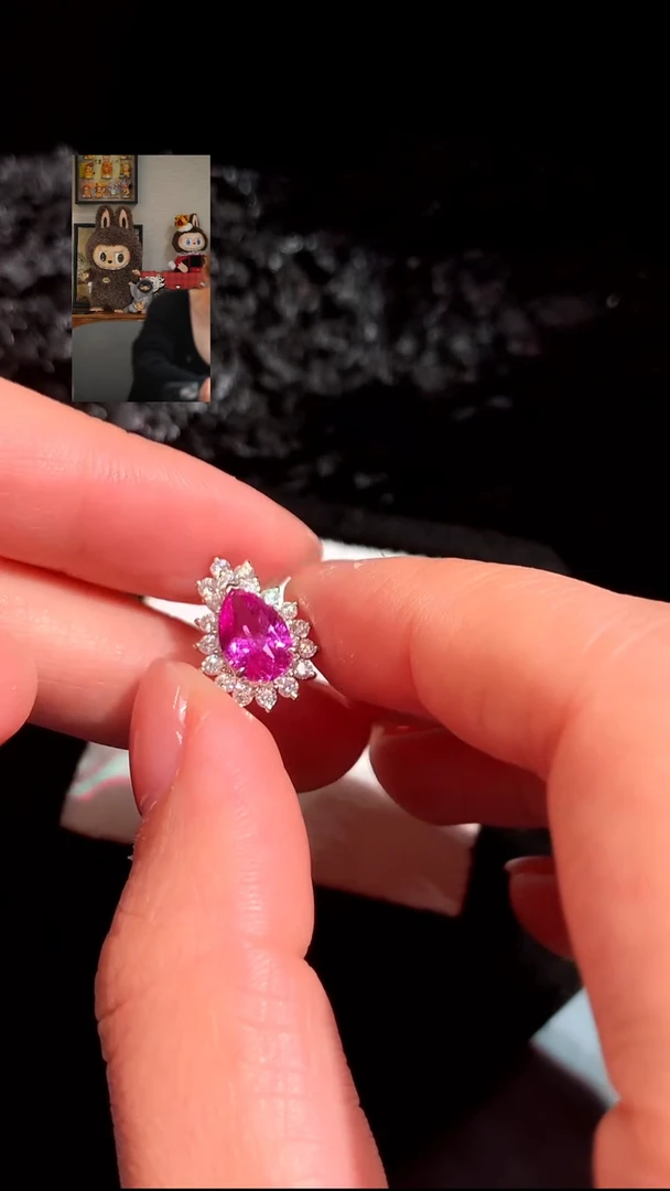 颈饰彩色蓝宝石18K金镶嵌无烧2ct粉色蓝宝石吊坠