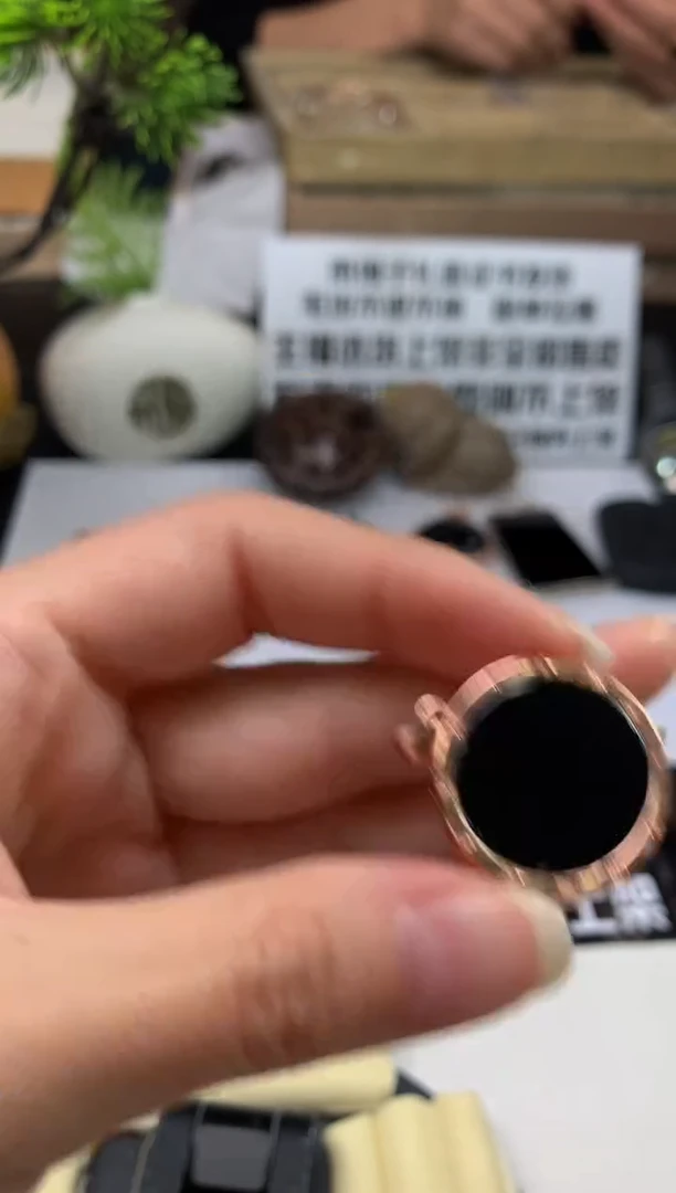 颈饰未镶嵌翡翠旅**者---117692