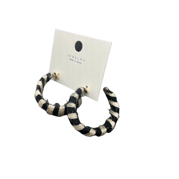 黄铜布艺耳饰 港风日韩女耳环圈圈棋盘格韩版耳圈