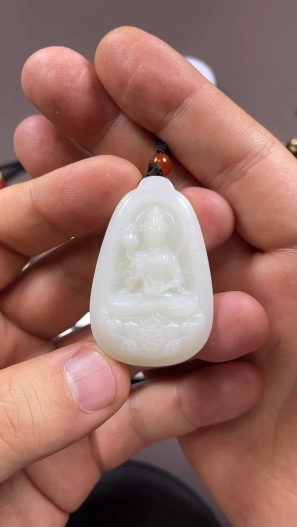 【闪购商品】和田玉颈饰未镶嵌1