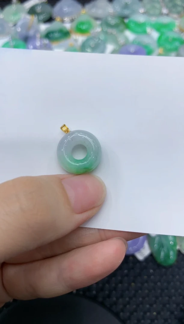 【闪购商品】翡翠颈饰18K金镶嵌111111111