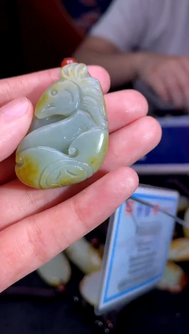 和田玉未镶嵌挂件1