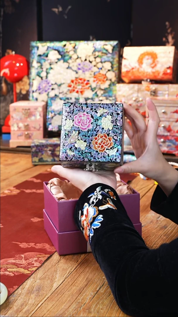 【闪购商品】瓷片豆包儿推荐饰品摆件