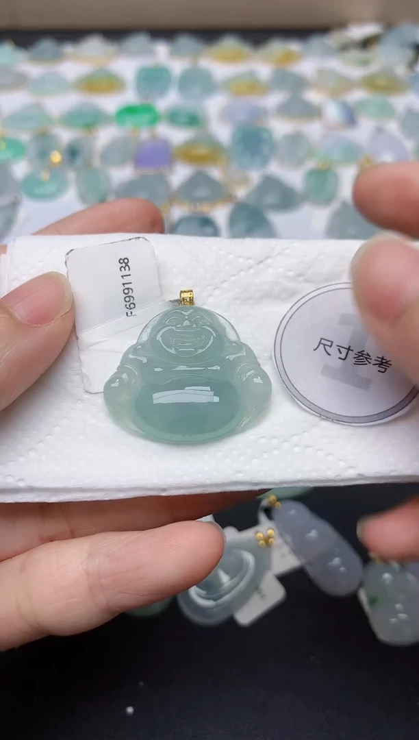 翡翠18K金镶嵌颈饰天然缅甸A货翡翠