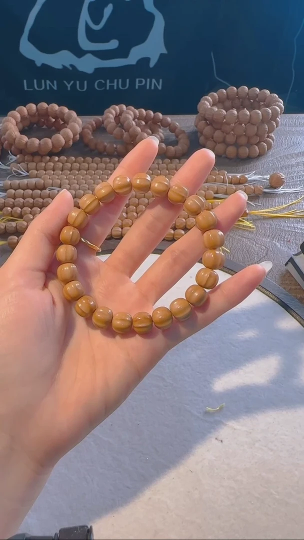 猴头核桃手串全品无暇鲨鱼背 仑语全品鲨鱼 文玩礼包