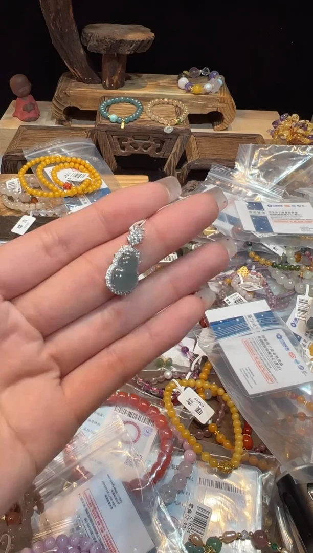 【闪购商品】翡翠吊坠(不含链)银S925镶嵌吊坠@@Z2452